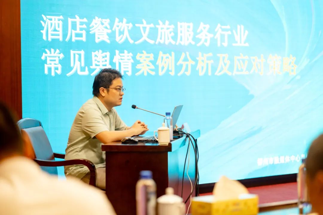 175688682968b7f72d3a891.jpg 175688682968b7f72d3a891.jpg